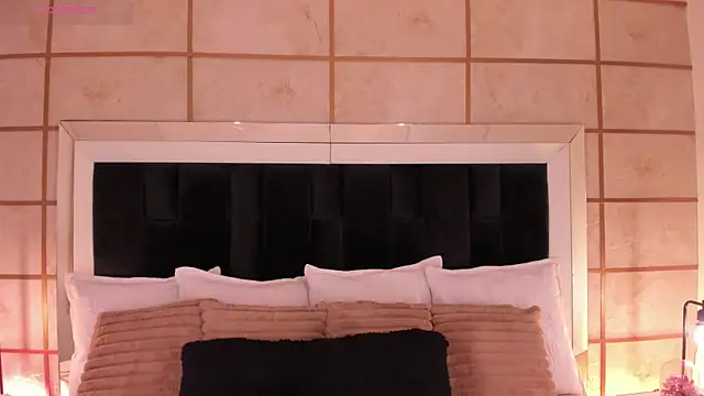 GretaVelvet online show from 04-27-26, 07:34