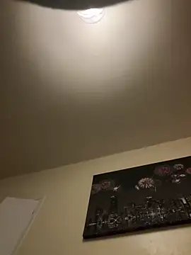 Snapshot of Zizibeaugoss chatting on 12-18-25, 05:19 Zizibeaugoss online show from 12-18-25, 05:19