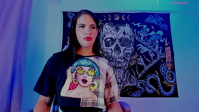 Snapshot of Mafer_Osorio chatting on 11-10-25, 02:21 Mafer Osorio online show from 11-10-25, 02:21