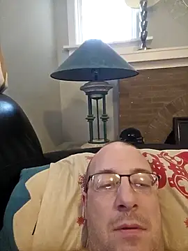 Snapshot of MEAT4urGRILL chatting on 02-25-25, 03:38 MEAT4urGRILL online show from 02-25-25, 03:38