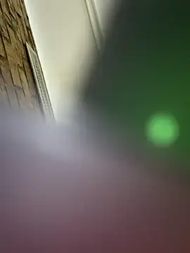 lynn9000 online show from 12-23-25, 01:36