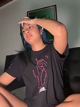 lynn9000 online show from 03-06-26, 06:32