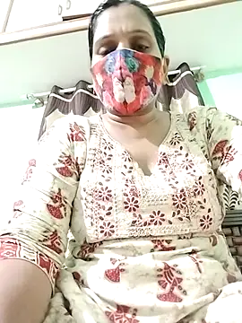 Snapshot of Monika_Telugu_Girl chatting on 09-22-25, 07:38 Monika Telugu Girl online show from 09-22-25, 07:38