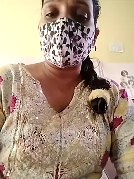 Snapshot of Monika_Telugu_Girl chatting on 09-28-25, 11:26 Monika Telugu Girl online show from 09-28-25, 11:26