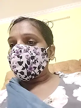 Snapshot of Monika_Telugu_Girl chatting on 10-14-25, 05:36 Monika Telugu Girl online show from 10-14-25, 05:36