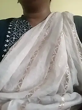 Snapshot of Monika_Telugu_Girl chatting on 10-20-25, 09:21 Monika Telugu Girl online show from 10-20-25, 09:21