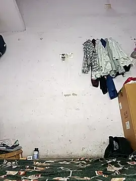 Snapshot of hiddennisha chatting on 09-20-25, 01:50 hiddennisha online show from 09-20-25, 01:50