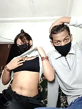 Snapshot of hiddennisha chatting on 10-09-25, 08:34 hiddennisha online show from 10-09-25, 08:34