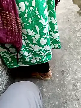 Snapshot of hiddennisha chatting on 10-16-25, 11:00 hiddennisha online show from 10-16-25, 11:00