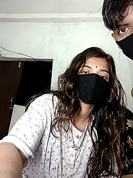 Snapshot of hiddennisha chatting on 10-25-25, 08:00 hiddennisha online show from 10-25-25, 08:00