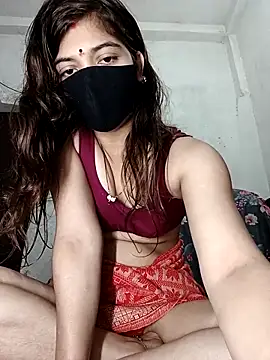 Snapshot of hiddennisha chatting on 11-11-25, 03:50 hiddennisha online show from 11-11-25, 03:50