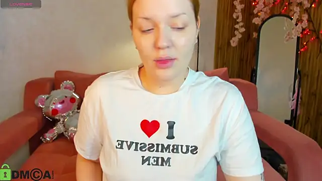 Michele Greenn online show from 04-19-26, 01:05