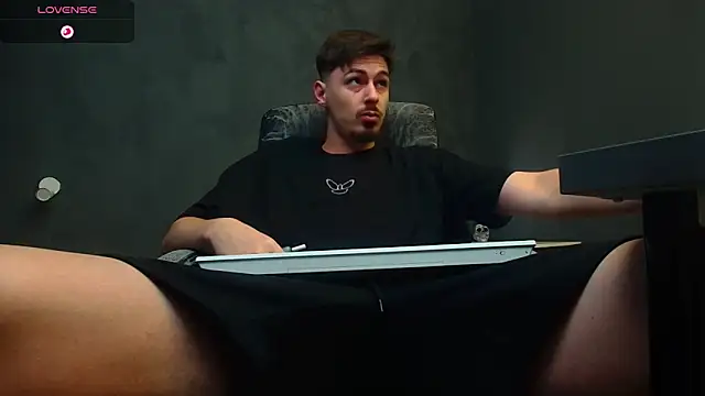 EnzoRace online show from 09-12-25, 04:34