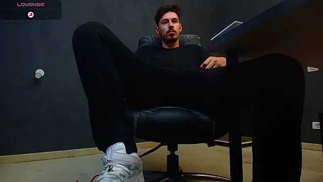 EnzoRace online show from 09-29-25, 04:50