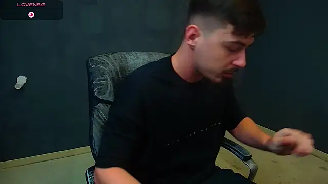 EnzoRace online show from 11-16-25, 05:46