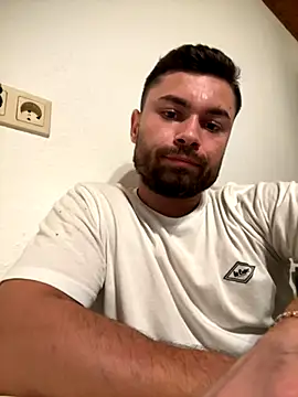 irimiea1729 online show from 10-07-25, 12:41