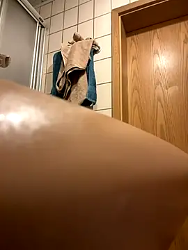 irimiea1729 online show from 11-29-25, 08:34