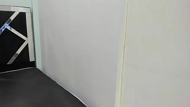 Snapshot of iisabella_noa chatting on 09-26-25, 12:42 iisabella noa online show from 09-26-25, 12:42