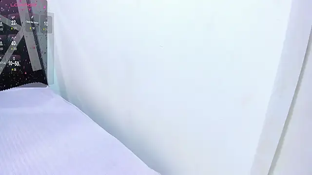 Snapshot of iisabella_noa chatting on 10-30-25, 02:29 iisabella noa online show from 10-30-25, 02:29