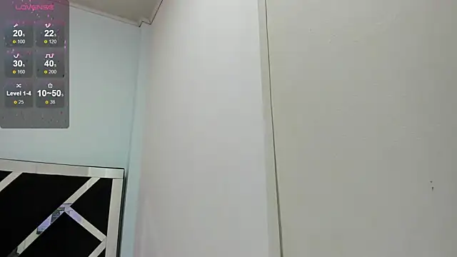 Snapshot of iisabella_noa chatting on 11-18-25, 07:51 iisabella noa online show from 11-18-25, 07:51