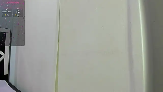 Snapshot of iisabella_noa chatting on 11-21-25, 01:21 iisabella noa online show from 11-21-25, 01:21