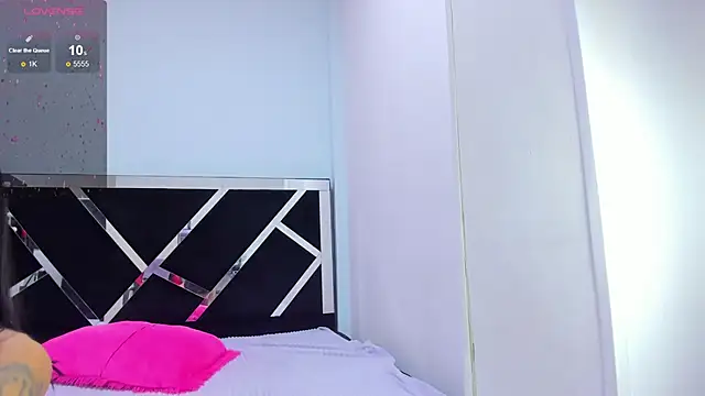 Snapshot of iisabella_noa chatting on 11-25-25, 02:50 iisabella noa online show from 11-25-25, 02:50