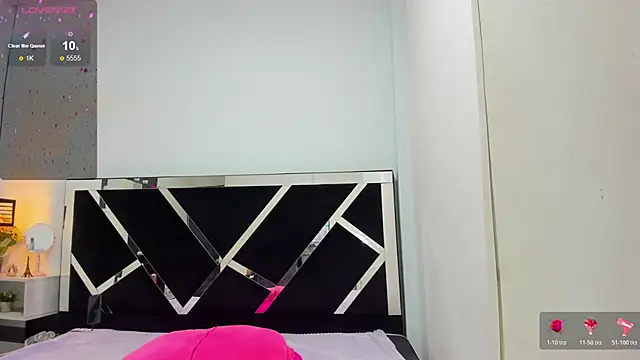 Snapshot of iisabella_noa chatting on 11-26-25, 12:50 iisabella noa online show from 11-26-25, 12:50