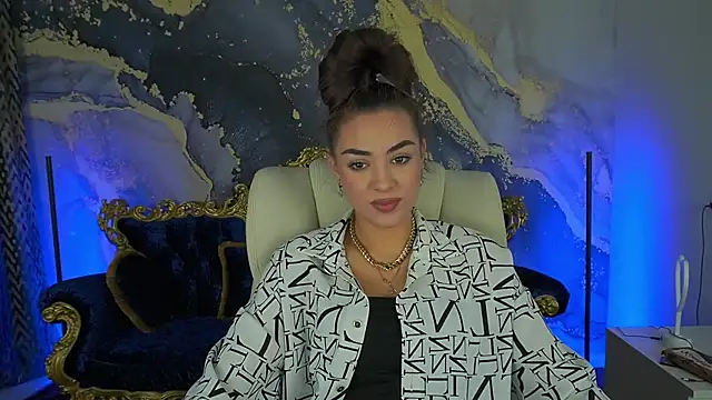 Snapshot of EricaSin chatting on 09-21-25, 06:15 EricaSin online show from 09-21-25, 06:15