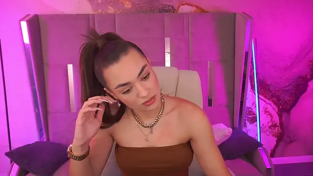 Snapshot of EricaSin chatting on 11-23-25, 07:30 EricaSin online show from 11-23-25, 07:30