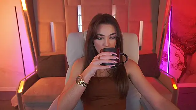 Snapshot of EricaSin chatting on 12-01-25, 02:00 EricaSin online show from 12-01-25, 02:00