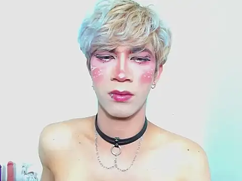 Snapshot of Cooperrosscute233 chatting on 09-11-25, 05:51 Cooperrosscute233 online show from 09-11-25, 05:51