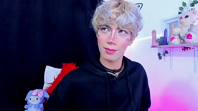 Snapshot of Cooperrosscute233 chatting on 10-10-25, 02:27 Cooperrosscute233 online show from 10-10-25, 02:27