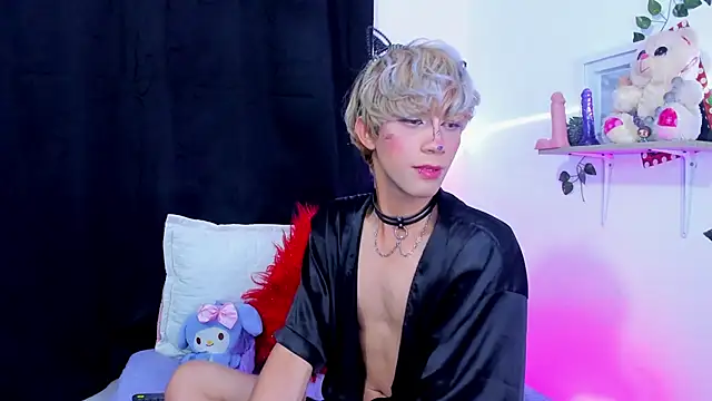 Snapshot of Cooperrosscute233 chatting on 10-11-25, 02:33 Cooperrosscute233 online show from 10-11-25, 02:33