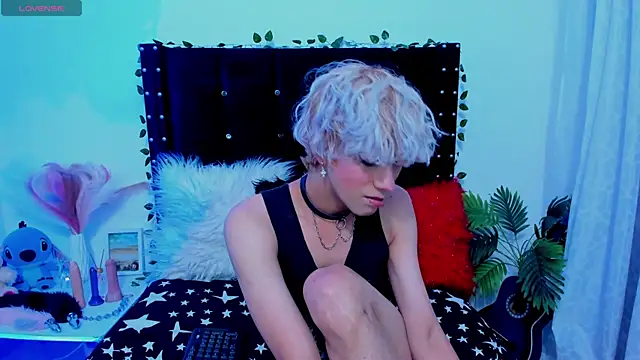 Snapshot of Cooperrosscute233 chatting on 11-09-25, 12:53 Cooperrosscute233 online show from 11-09-25, 12:53