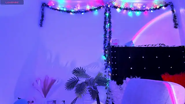 Snapshot of Cooperrosscute233 chatting on 12-04-25, 12:09 Cooperrosscute233 online show from 12-04-25, 12:09