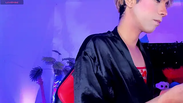 Cooperrosscute233 online show from 01-14-26, 08:03