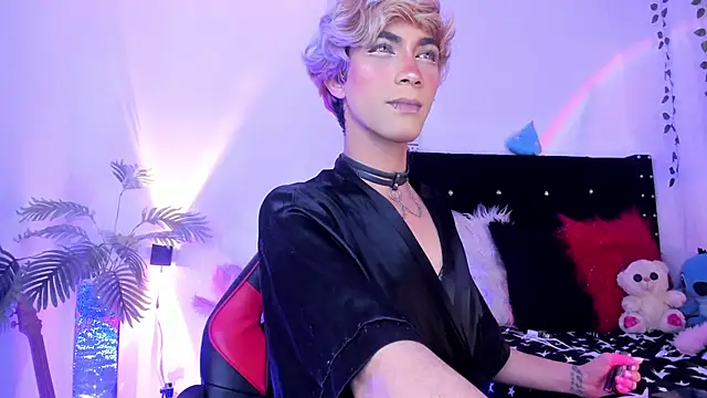 Cooperrosscute233 online show from 02-18-26, 12:50