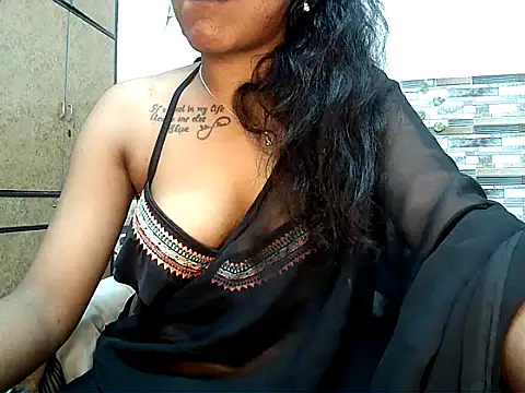 HOT AARVI11 online show from 11-14-25, 04:06