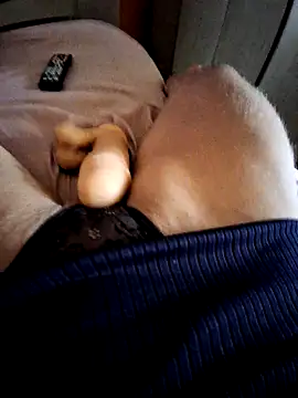 Annyloira online show from 10-14-25, 05:14