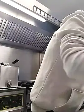 hotmen83 online show from 09-26-25, 07:12