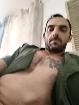 hotmen83 online show from 09-30-25, 08:52