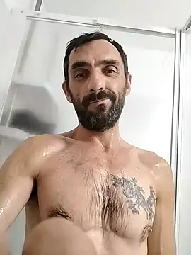 hotmen83 online show from 10-23-25, 03:11