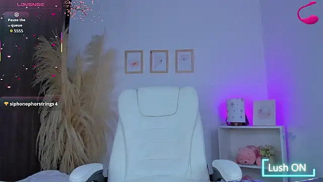 shannel moss   online show from 11-13-25, 11:14