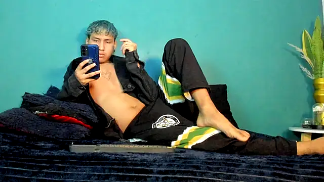 spicy adonhis online show from 09-20-25, 01:01