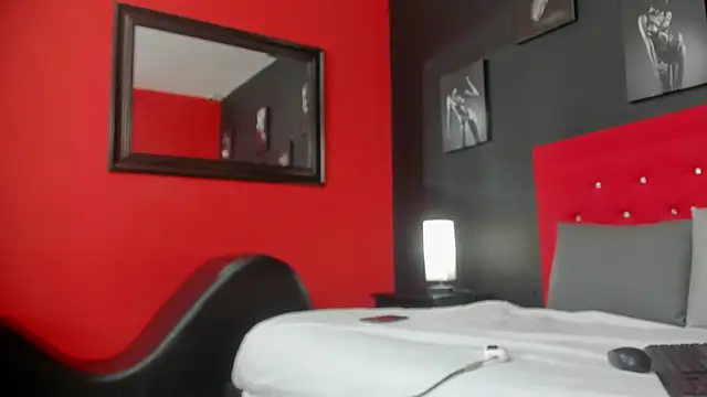 lilyth adam online show from 09-25-25, 07:50