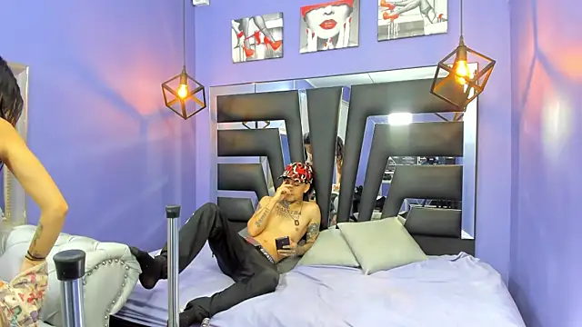 lilyth adam online show from 11-20-25, 01:28