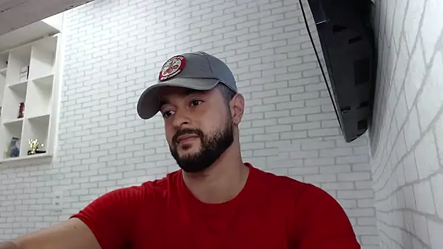 BombeiroHotx online show from 03-06-26, 09:55