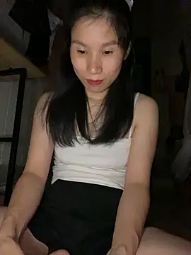 MinHiNi online show from 10-05-25, 04:27