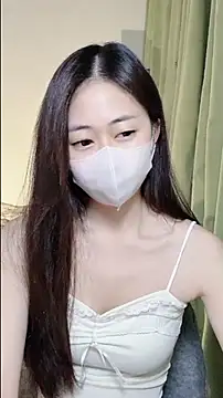 Snapshot of Ninii-b chatting on 11-13-25, 02:49 Ninii-b online show from 11-13-25, 02:49