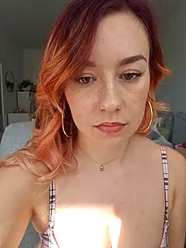 LucyxLou online show from 03-06-26, 12:23